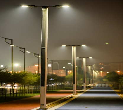 MASDAR CITY SOLAR STREET